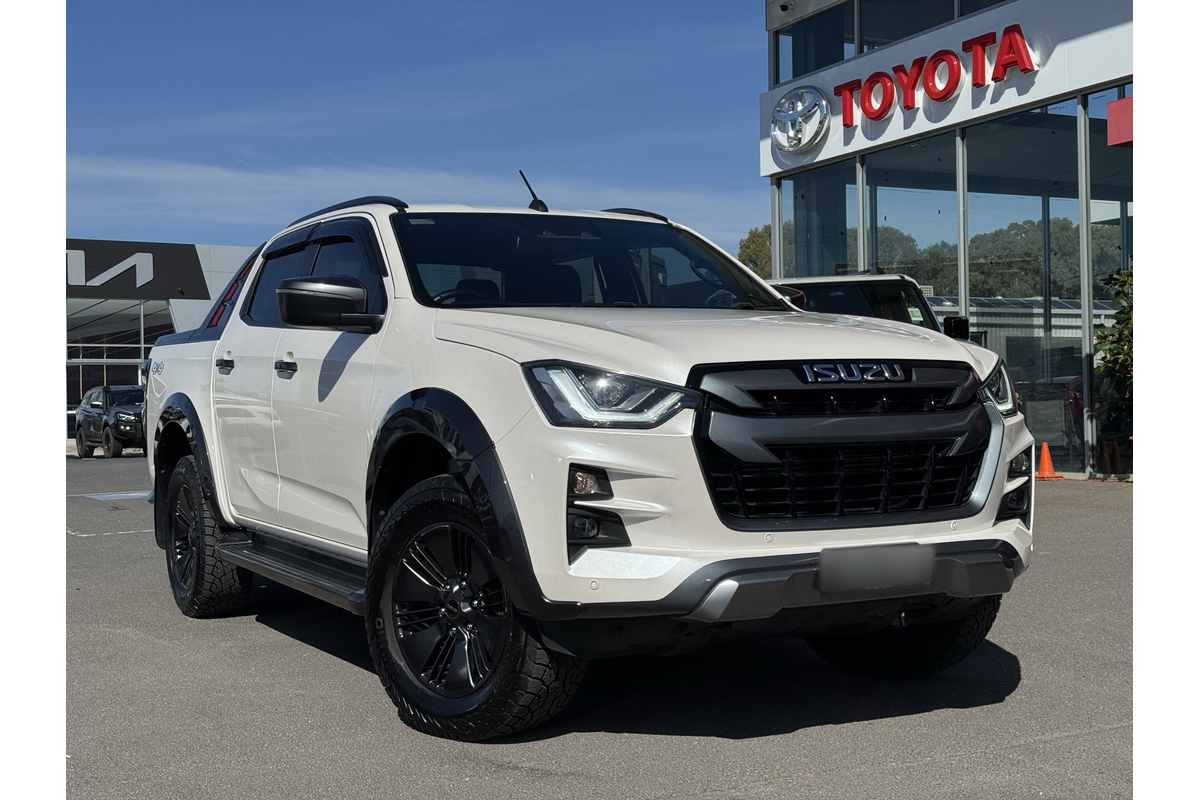 2022 Isuzu D-MAX X-TERRAIN 4X4