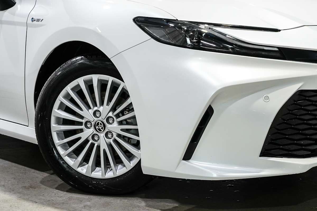 2025 Toyota Camry Ascent Sport AXVH80R
