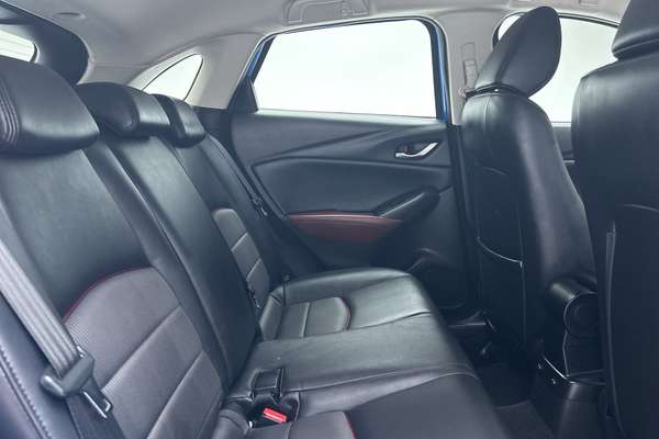 2015 Mazda CX-3 sTouring DK thumb-11