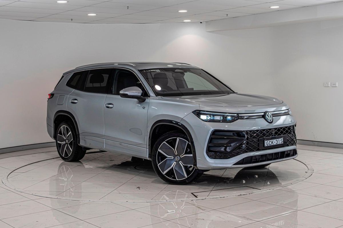 2025 Volkswagen Tayron 195TSI R-Line R4