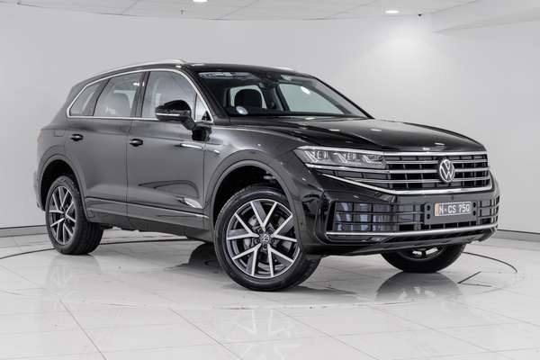 2025 Volkswagen Touareg 210TDI Elegance RC