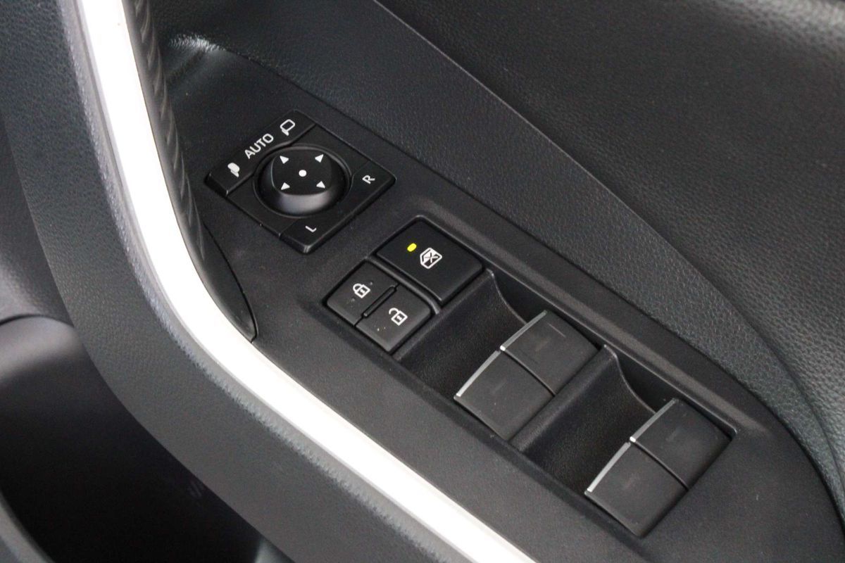 2022 Toyota RAV4 Cruiser AXAH54R