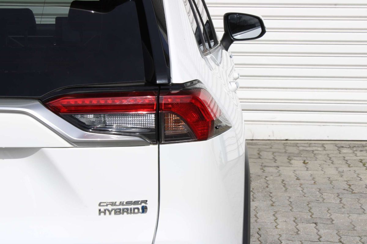2022 Toyota RAV4 Cruiser AXAH54R