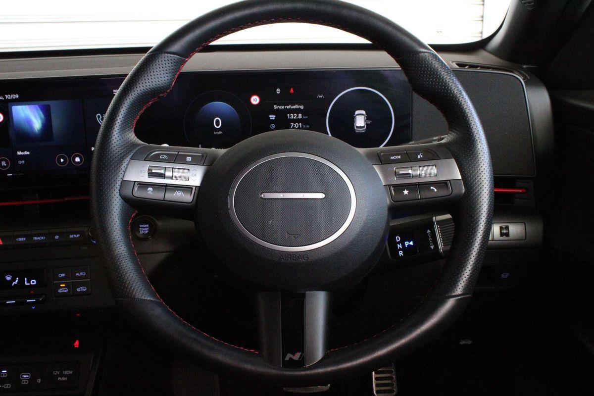 2025 Hyundai Kona Premium N Line SX2.V2