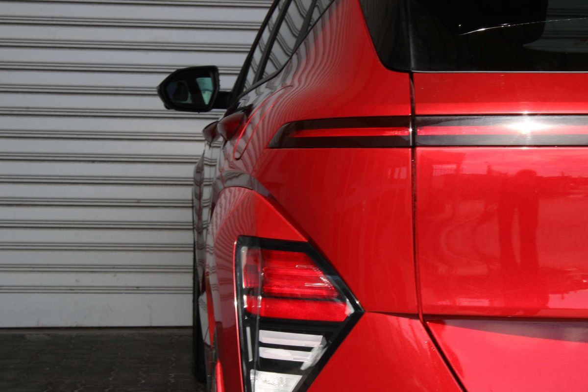 2025 Hyundai Kona Premium N Line SX2.V2