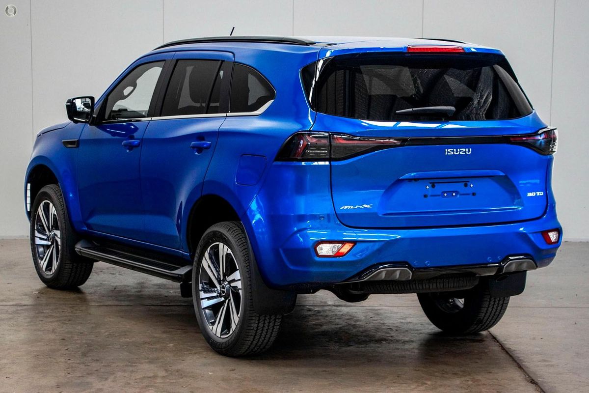 2026 Isuzu MU-X LS-T