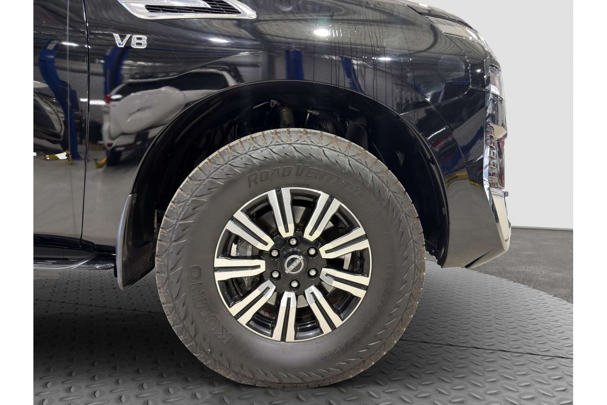 2022 Nissan Patrol Ti-L Y62 image 10