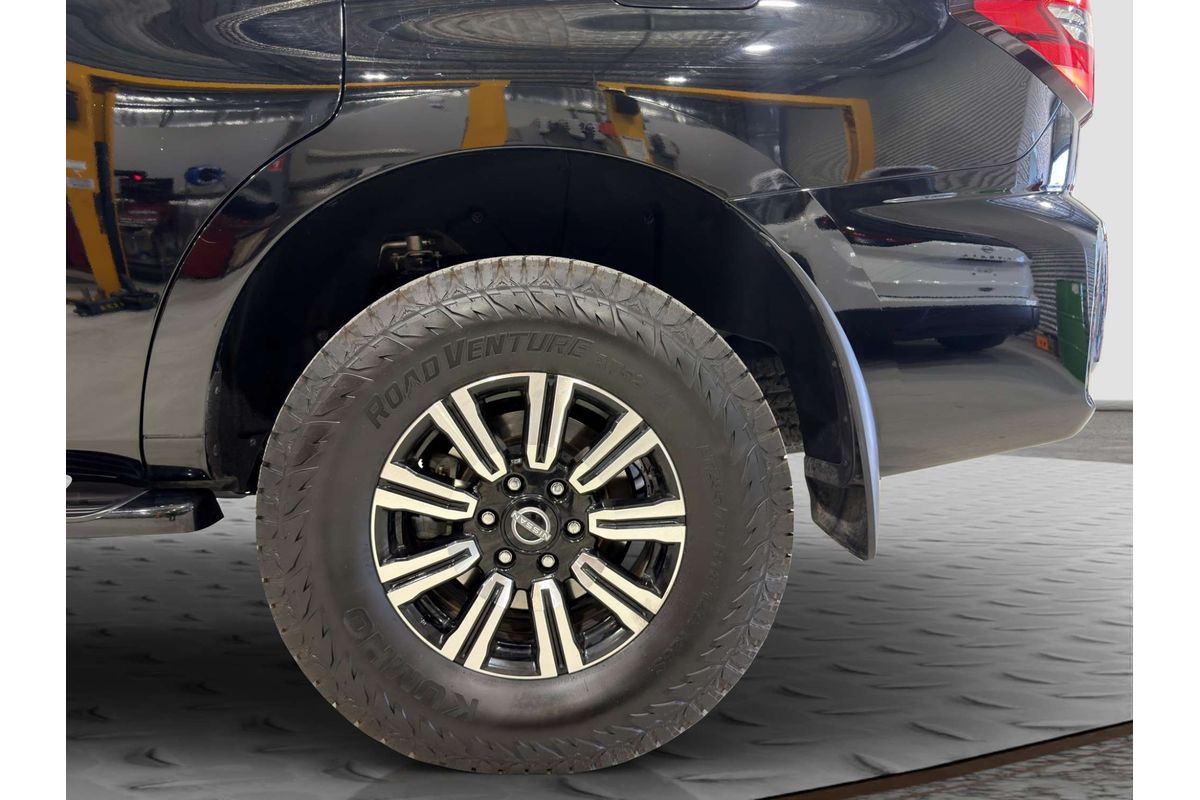2022 Nissan Patrol Ti-L Y62 image 11