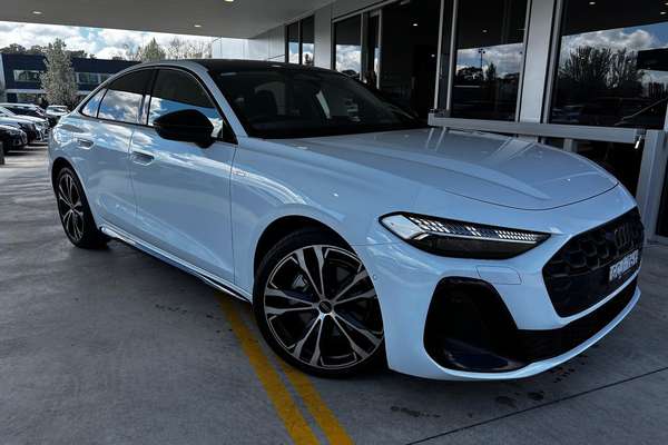 2025 Audi A5 TFSI 150kW S line B10