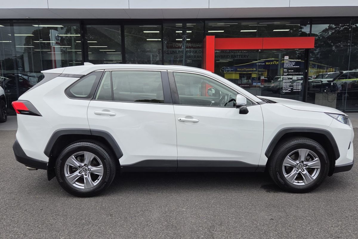 2022 Toyota RAV4 GX MXAA52R