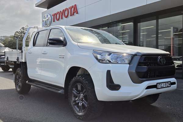 2024 Toyota Hilux SR GUN126R