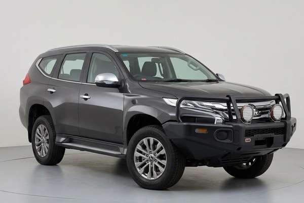 2023 Mitsubishi Pajero Sport GLX QF