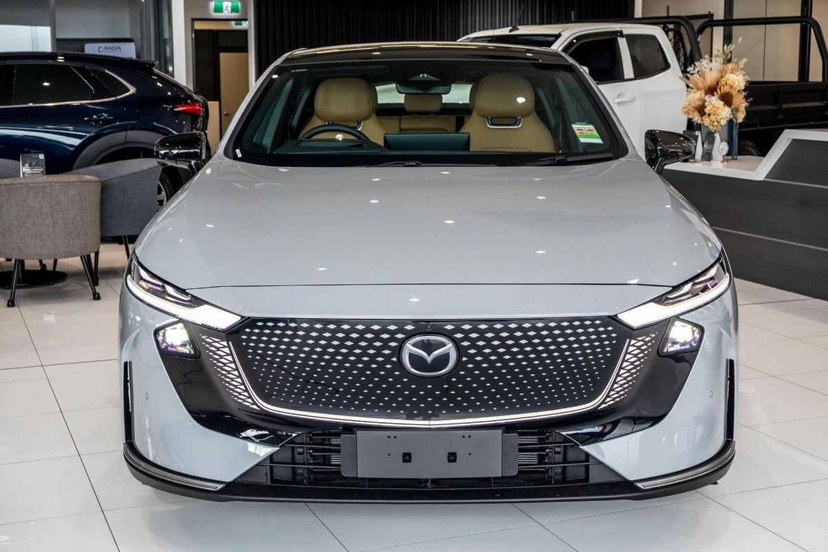 2026 Mazda 6e E35 Atenza