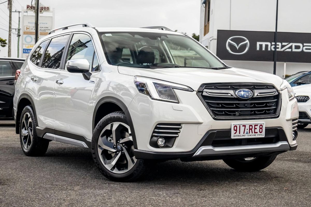 2023 Subaru Forester Hybrid S S5