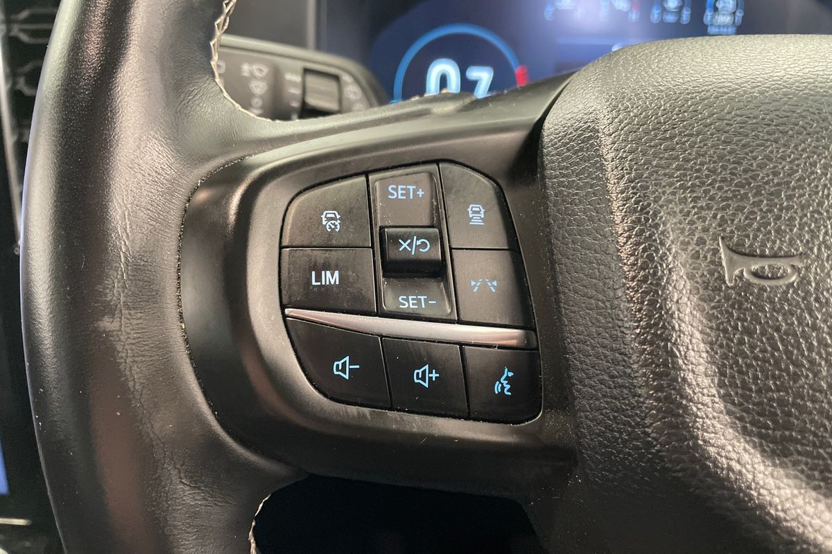 2023 Ford Everest Platinum 3.0L