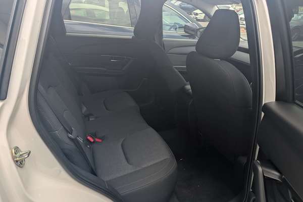 2026 Mazda CX-5 G25 Pure KM Series thumb-6