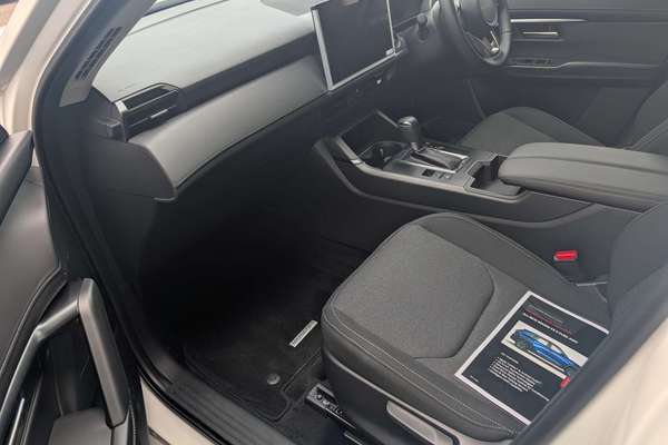 2026 Mazda CX-5 G25 Pure KM Series thumb-3
