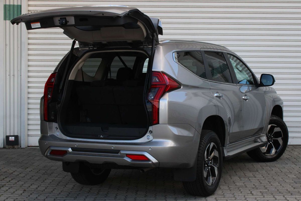 2025 Mitsubishi Pajero Sport GLS QG