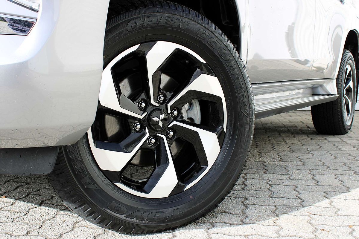 2025 Mitsubishi Pajero Sport GLS QG