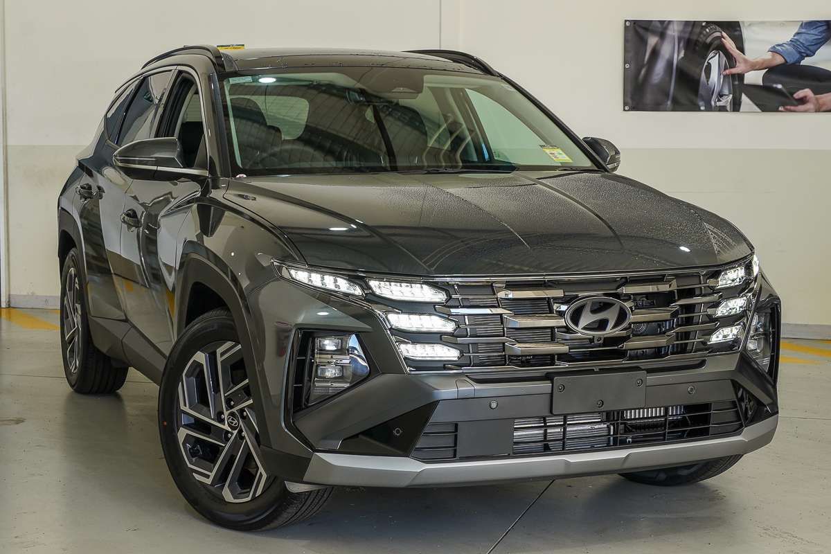 2026 Hyundai Tucson Hybrid Premium NX4.V4