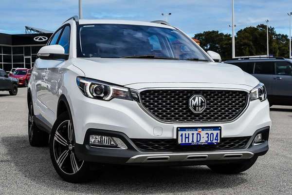 2020 MG ZS Essence AZS1