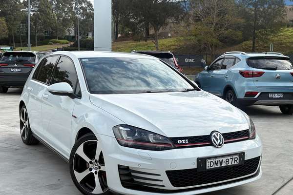 2016 Volkswagen Golf GTI 7