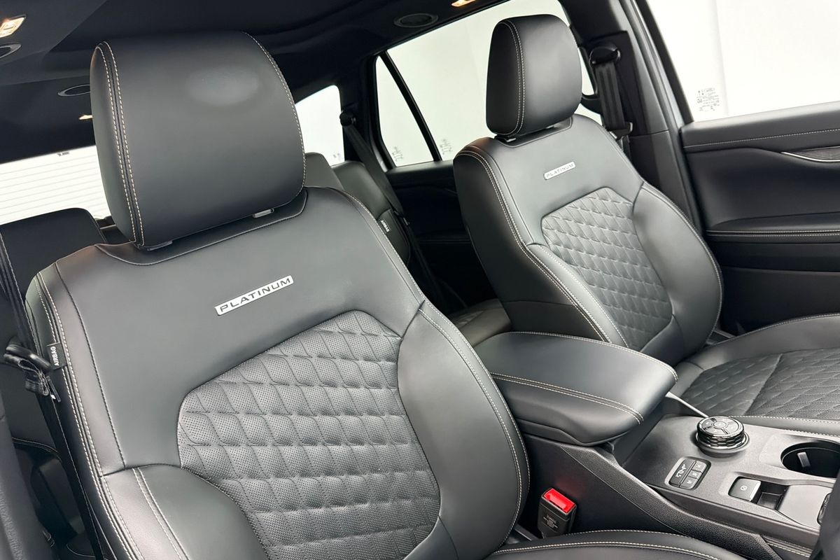 2024 Ford Everest Platinum 3.0L
