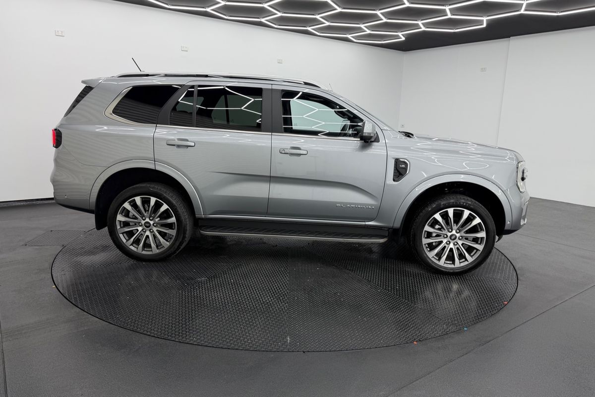 2024 Ford Everest Platinum 3.0L