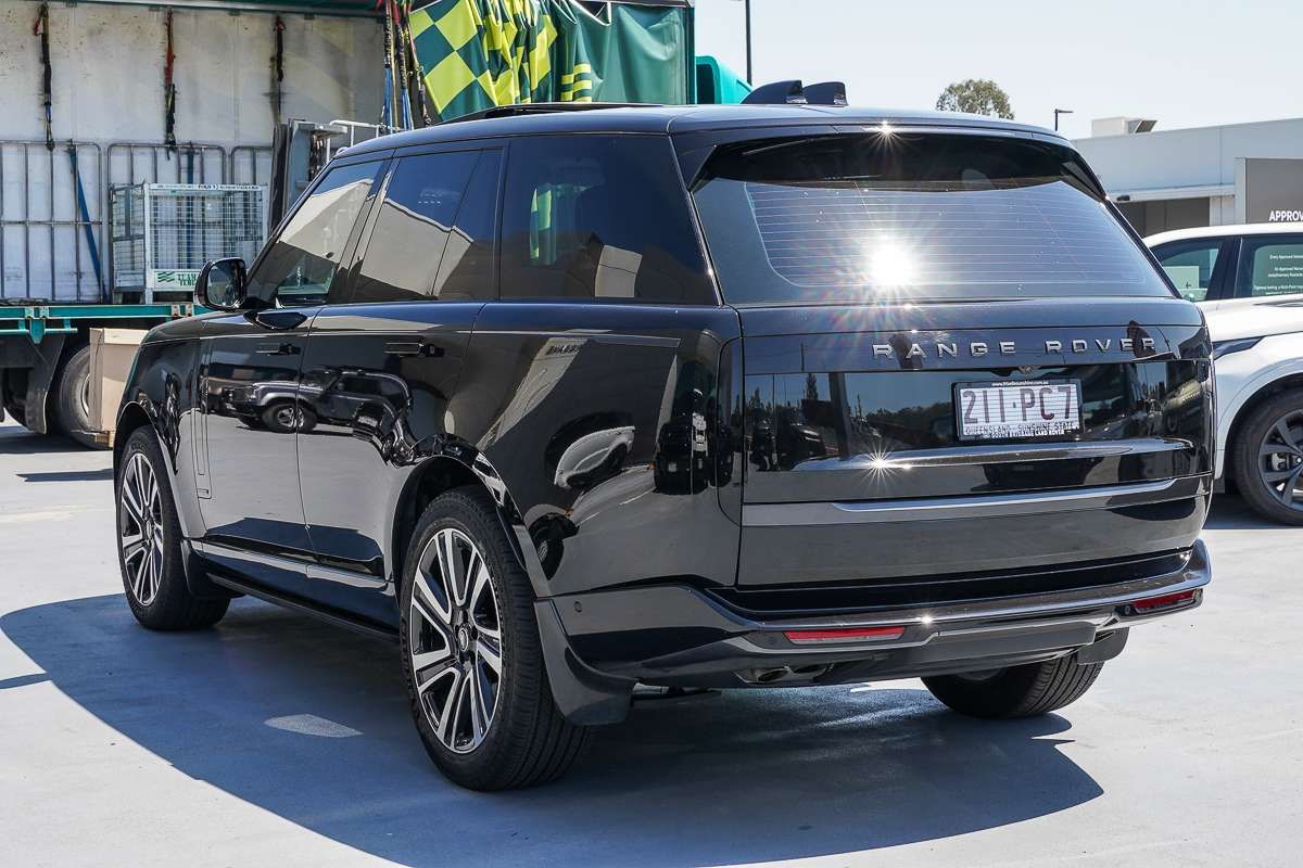 2025 Land Rover Range Rover P530 Autobiography L460