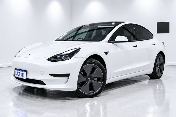 2022 Tesla Model 3 REAR-WHEEL DRIVE MY22