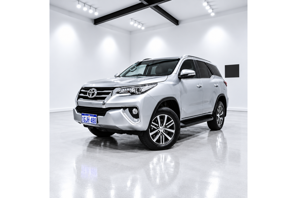 2017 Toyota Fortuner CRUSADE GUN156R