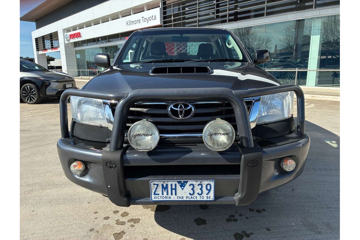 2013 Toyota Hilux SR KUN26R 4X4 image 6