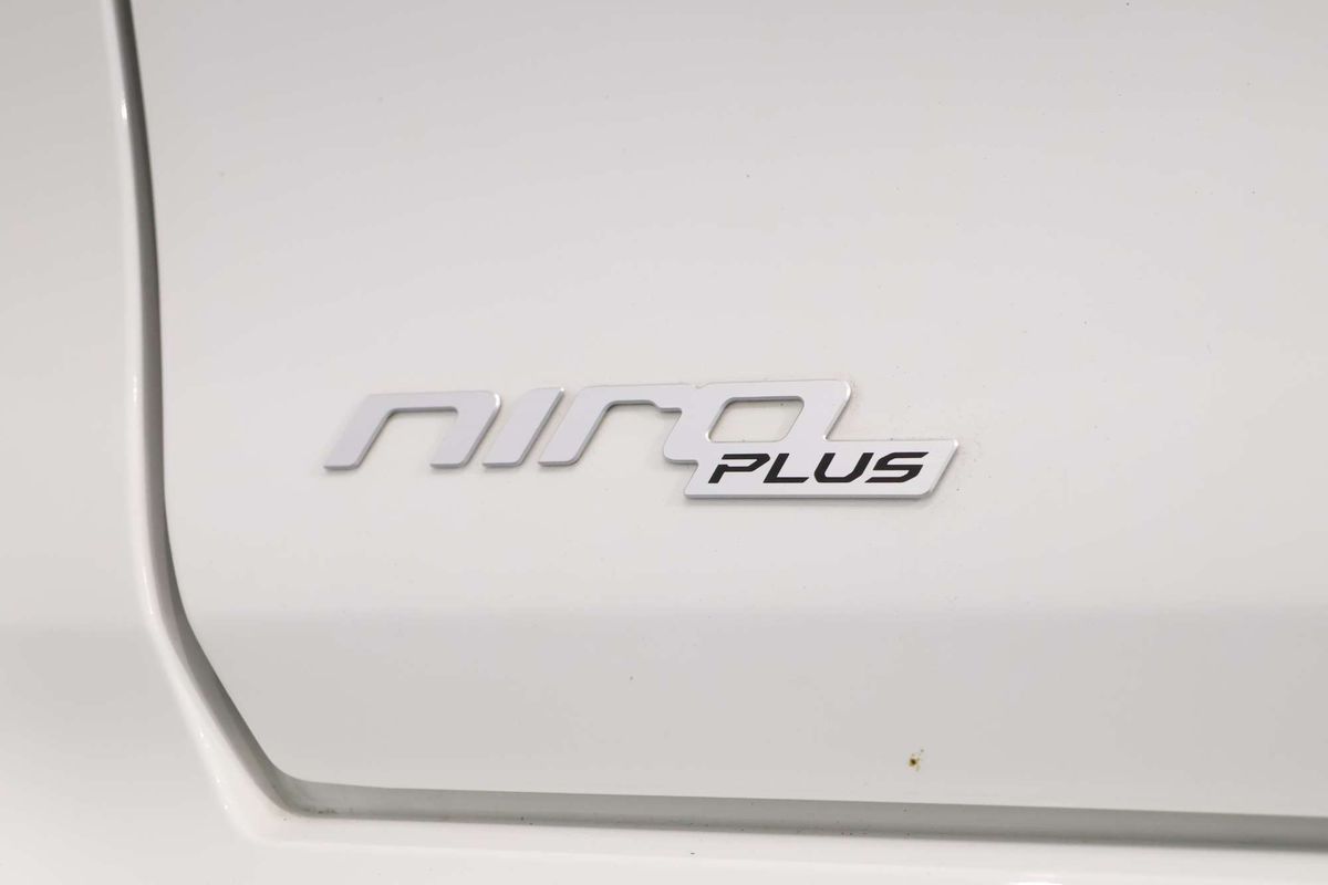 2022 Kia Niro Plus Hybrid S DE PBV