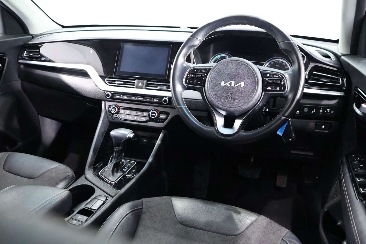 2022 Kia Niro Plus Hybrid S DE PBV