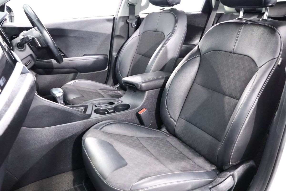 2022 Kia Niro Plus Hybrid S DE PBV