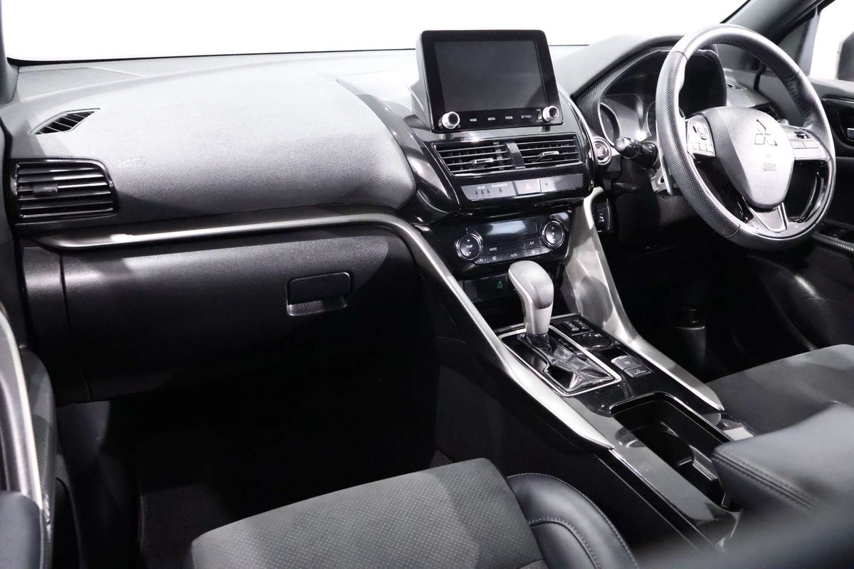 2023 Mitsubishi Eclipse Cross LS Black Edition YB