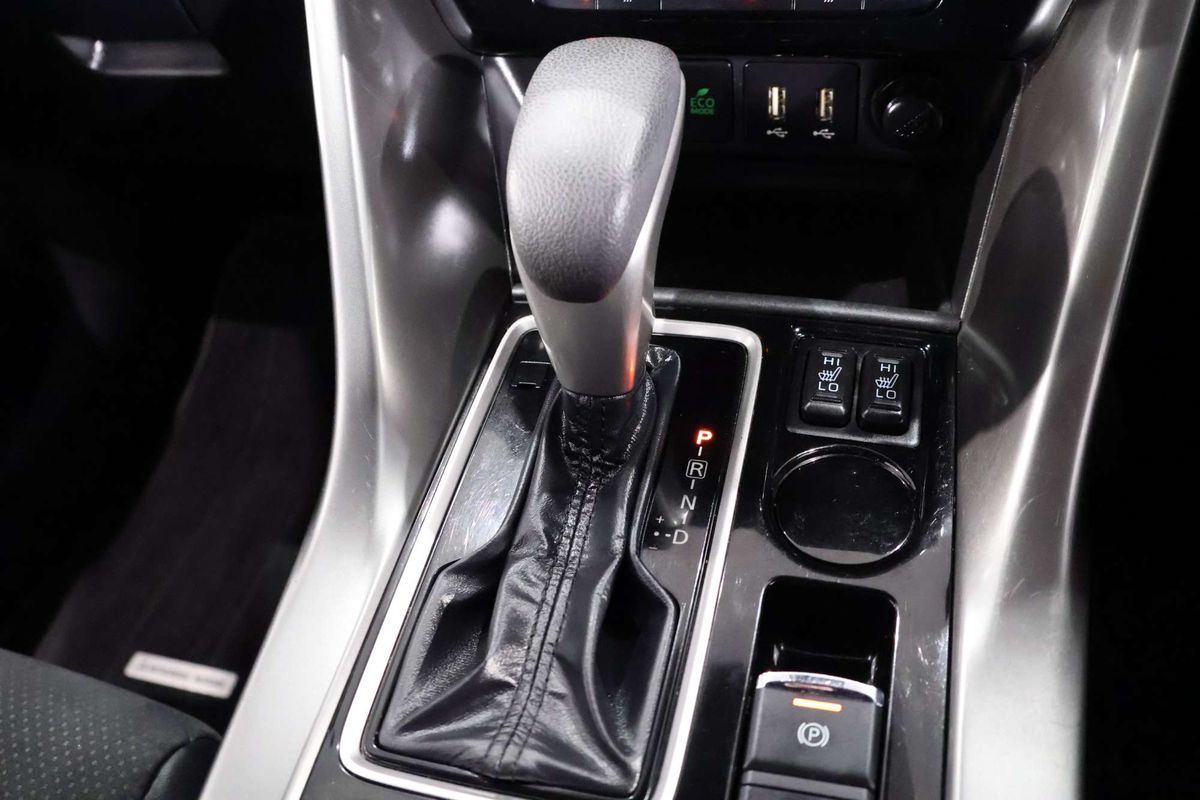 2023 Mitsubishi Eclipse Cross LS Black Edition YB