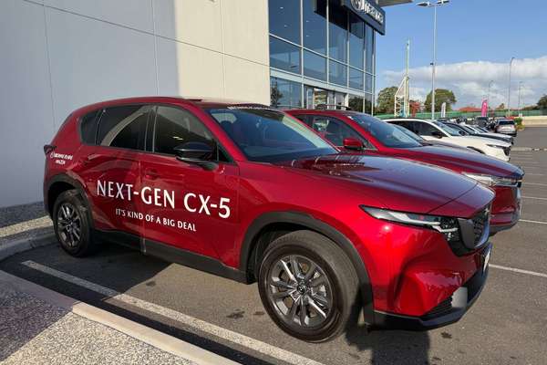2026 Mazda CX-5 G25 Evolve KM Series thumb-0