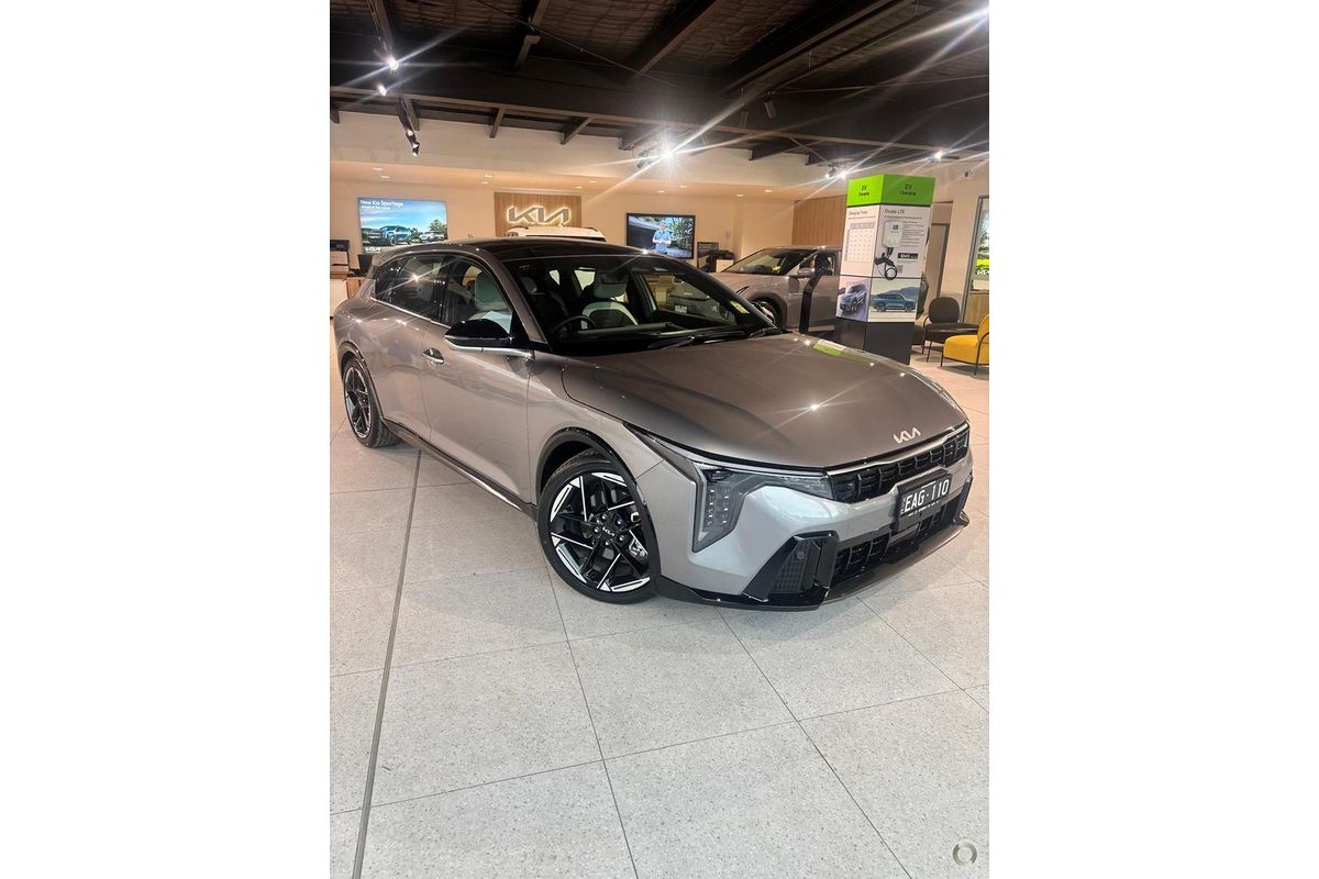 2026 Kia K4 GT-Line CL4m