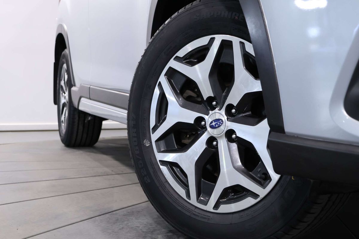 2022 Subaru Forester Hybrid L S5