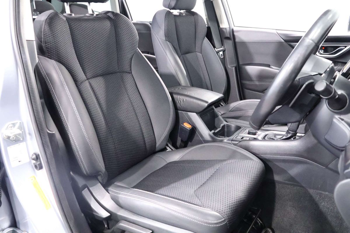 2022 Subaru Forester Hybrid L S5