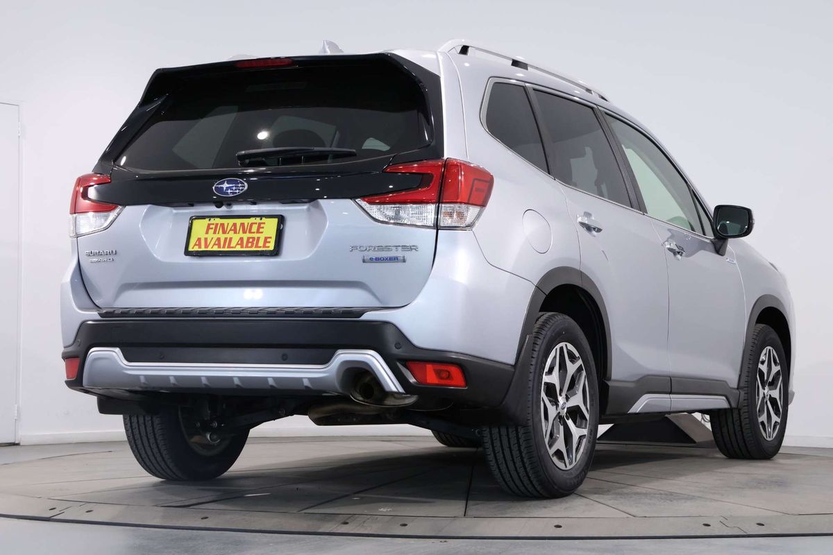 2022 Subaru Forester Hybrid L S5