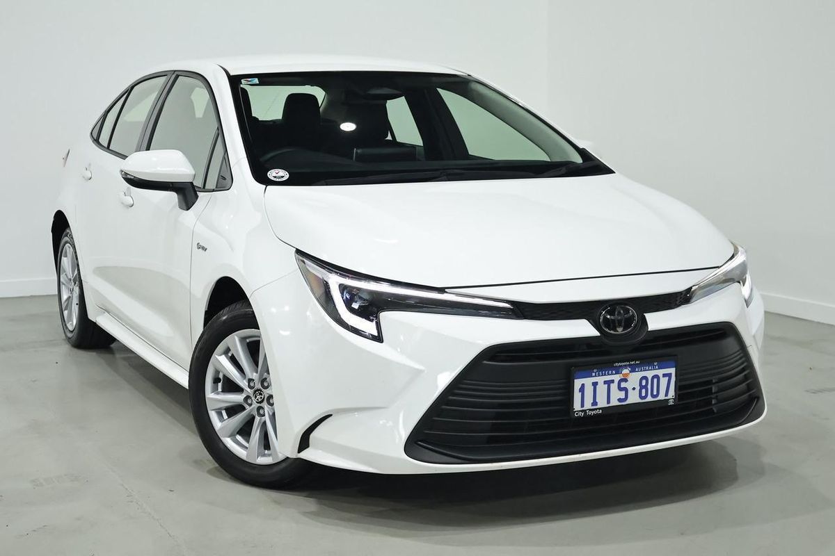 2025 Toyota Corolla Ascent Sport Hybrid ZWE219R