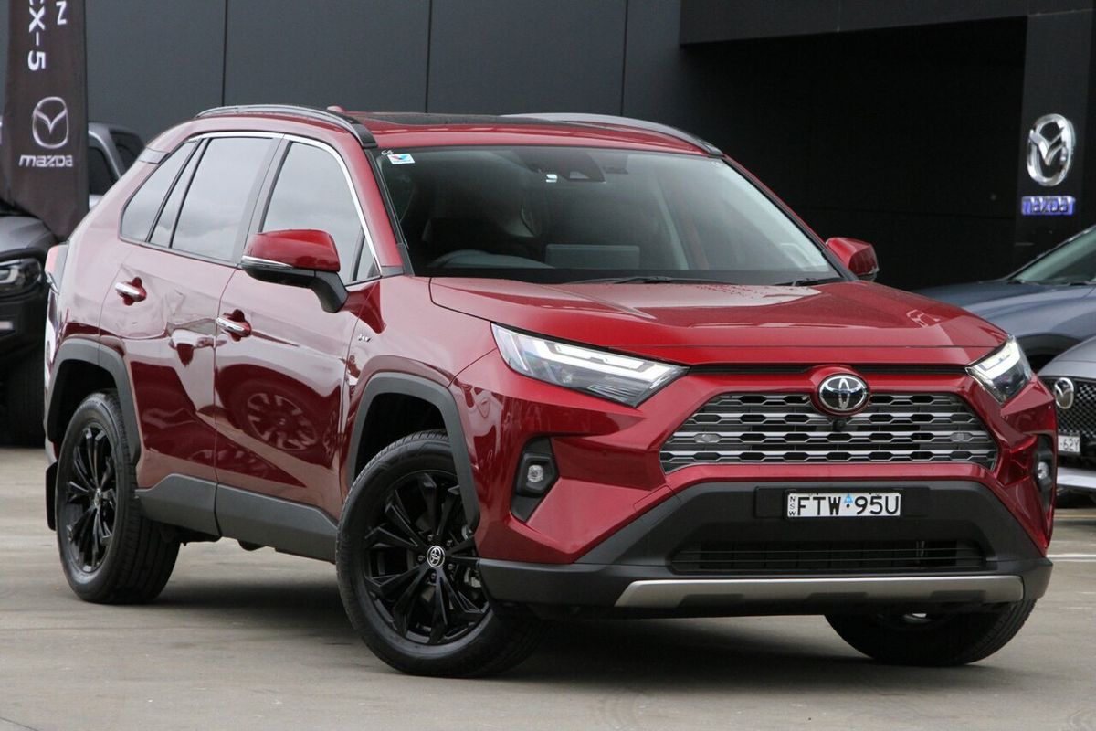 2025 Toyota RAV4 Cruiser AXAH52R