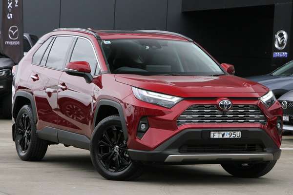 2025 Toyota RAV4 Cruiser AXAH52R