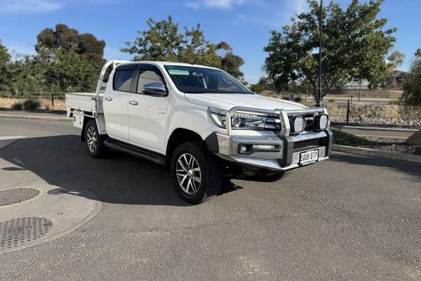 2017 Toyota Hilux SR5 (4x4) GUN126R MY17 4X4