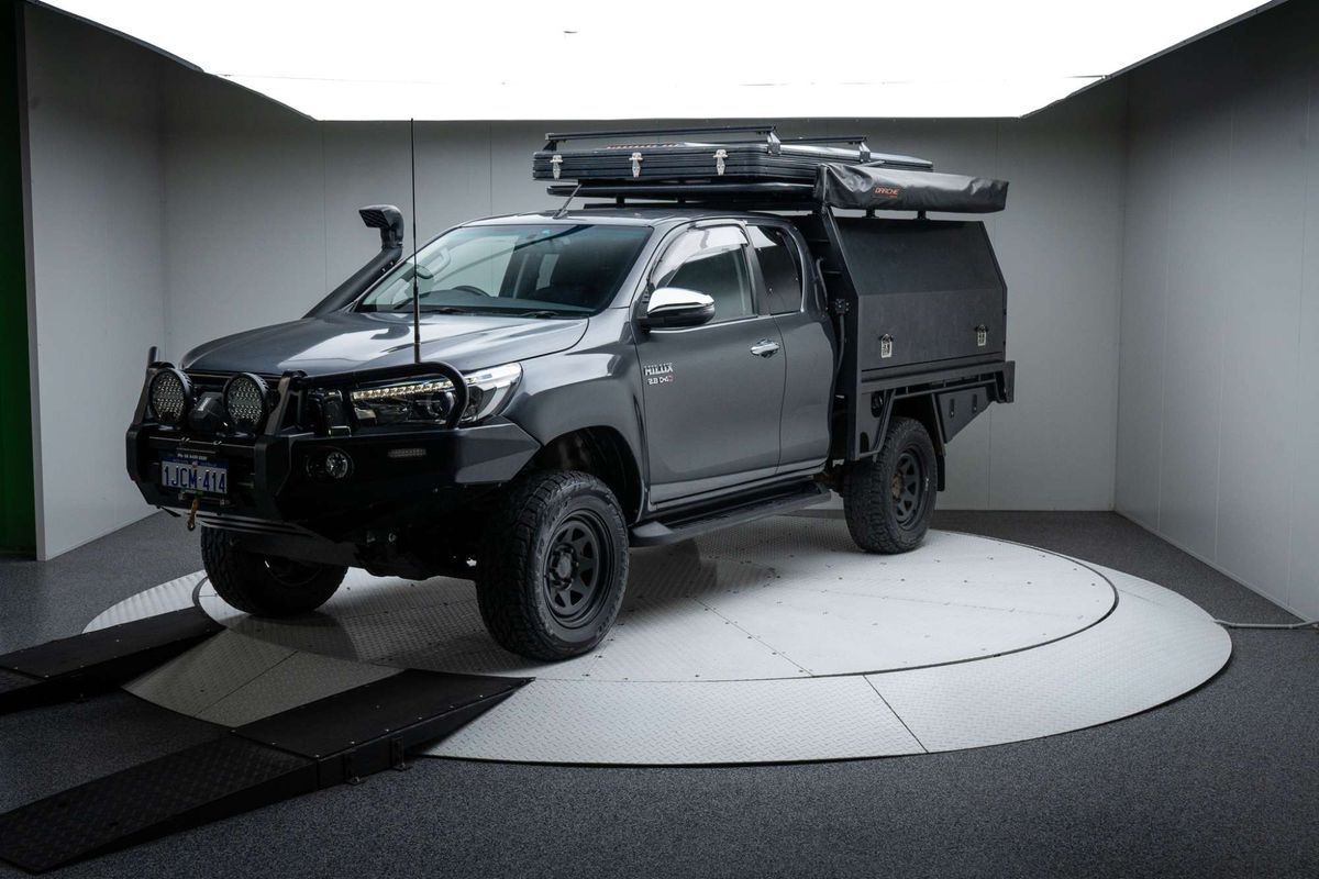 2018 Toyota Hilux SR5 GUN126R 4X4
