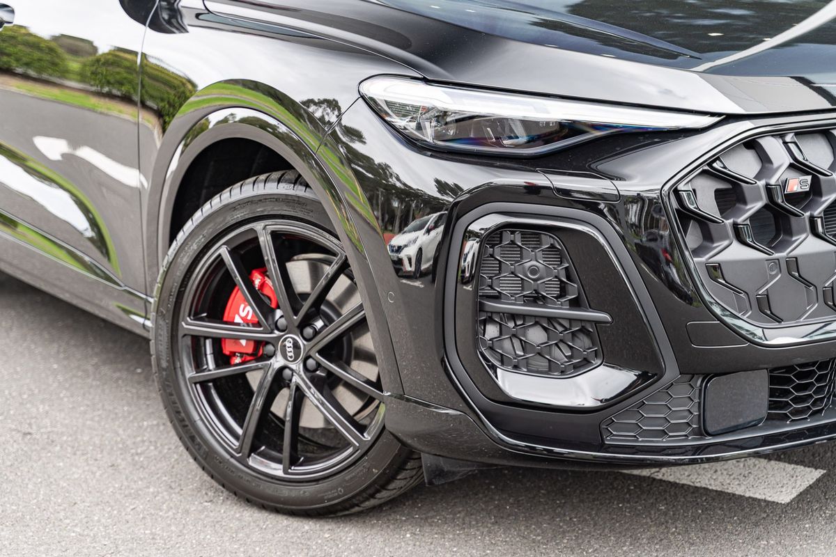 2026 Audi SQ5 Edition One GU