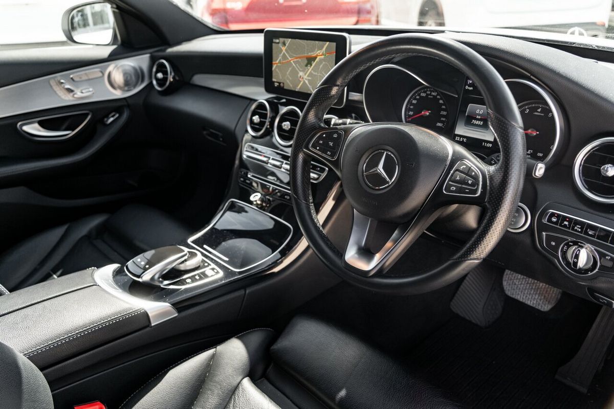 2015 Mercedes-Benz C-Class C250 W205
