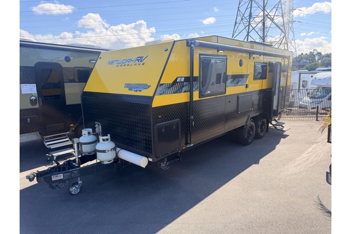 2024 NETWORK RV Terrain Tuff 7m (23ft) *23' Club Lounge